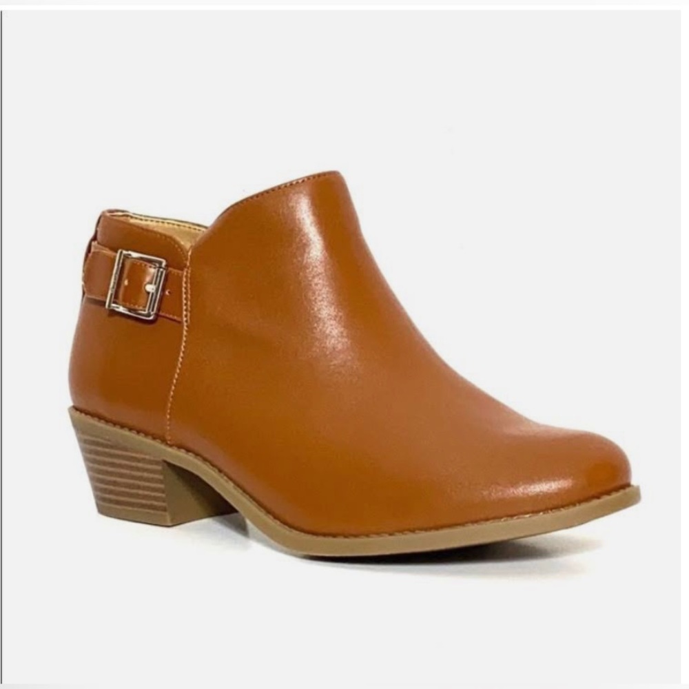 Vionic Millie Leather Bootie - 8.5